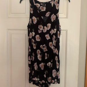 FOREVER 21 ROMPER SIZE M